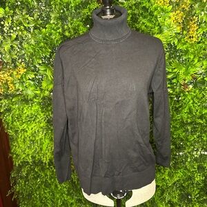 Chico's Classic silk blend Black Turtleneck